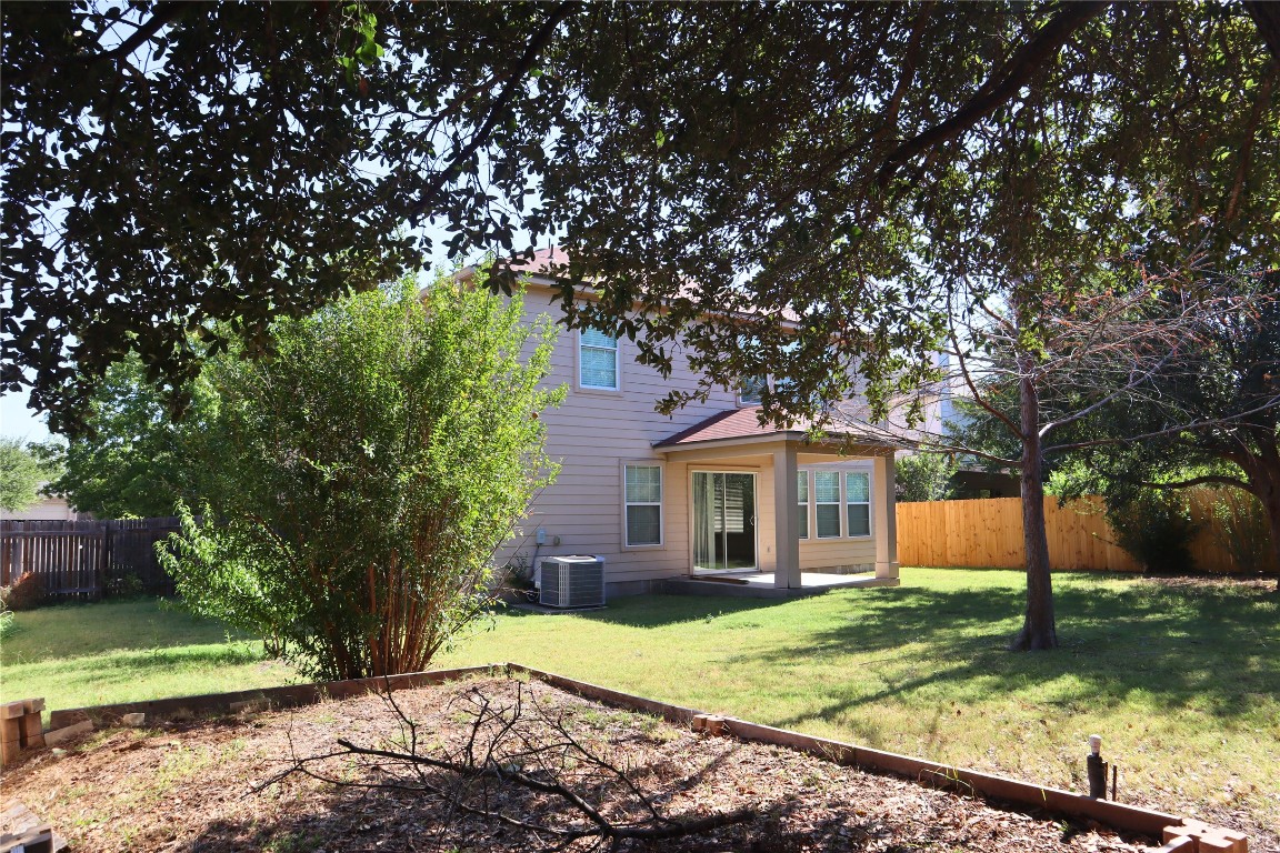 Leander Condo: 209 Sunny Brook Drive