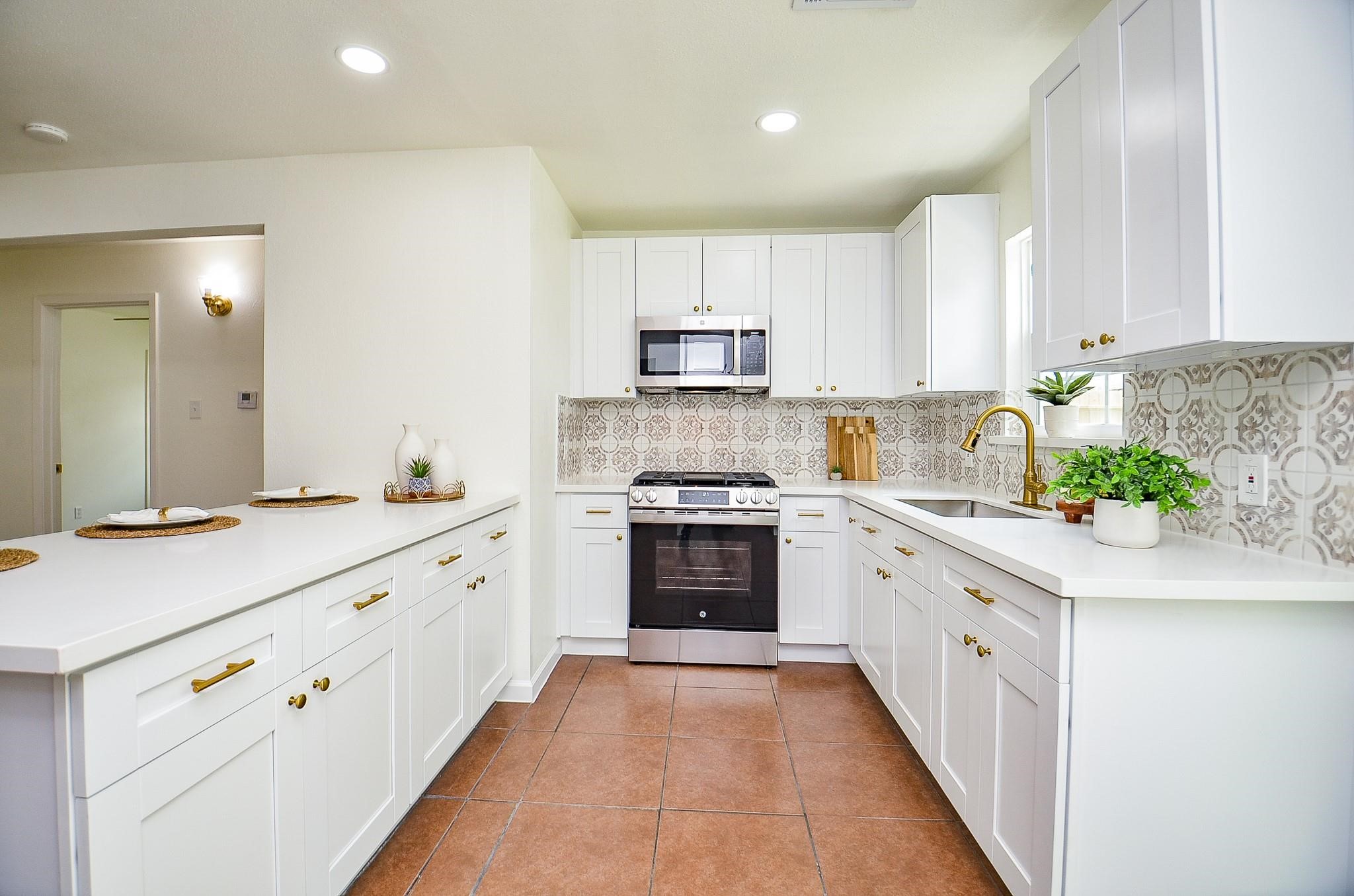 Channelview Condo: 14934 Arundel Drive