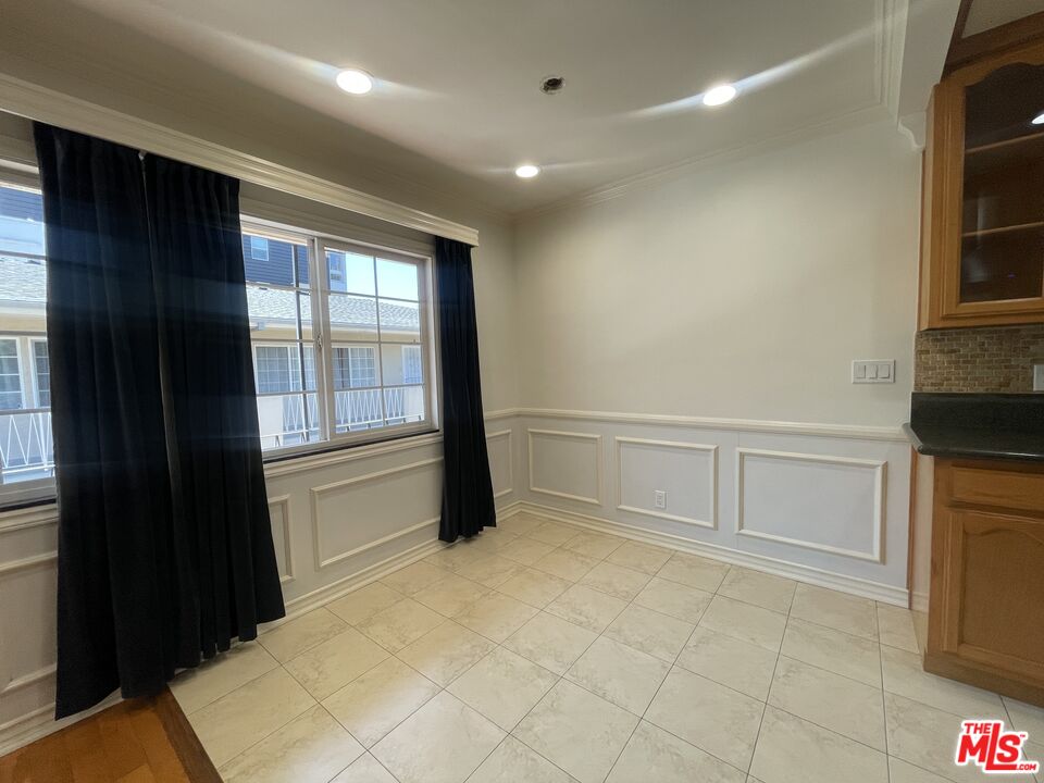 West Hollywood Condo: 1126 North Formosa Avenue