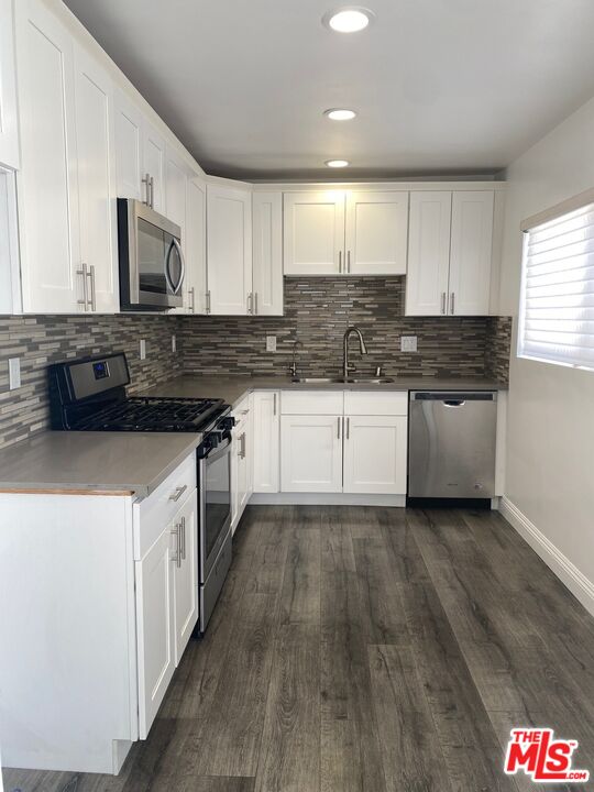 North Hollywood Condo: 6644 Atoll Avenue