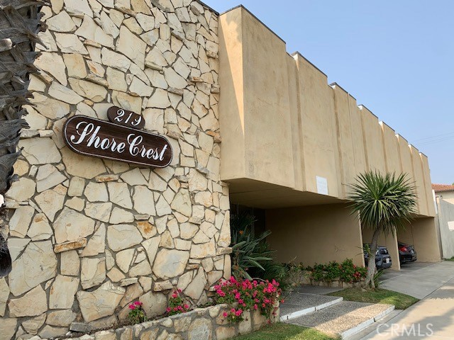 Huntington Beach Condo: 219 15th Street