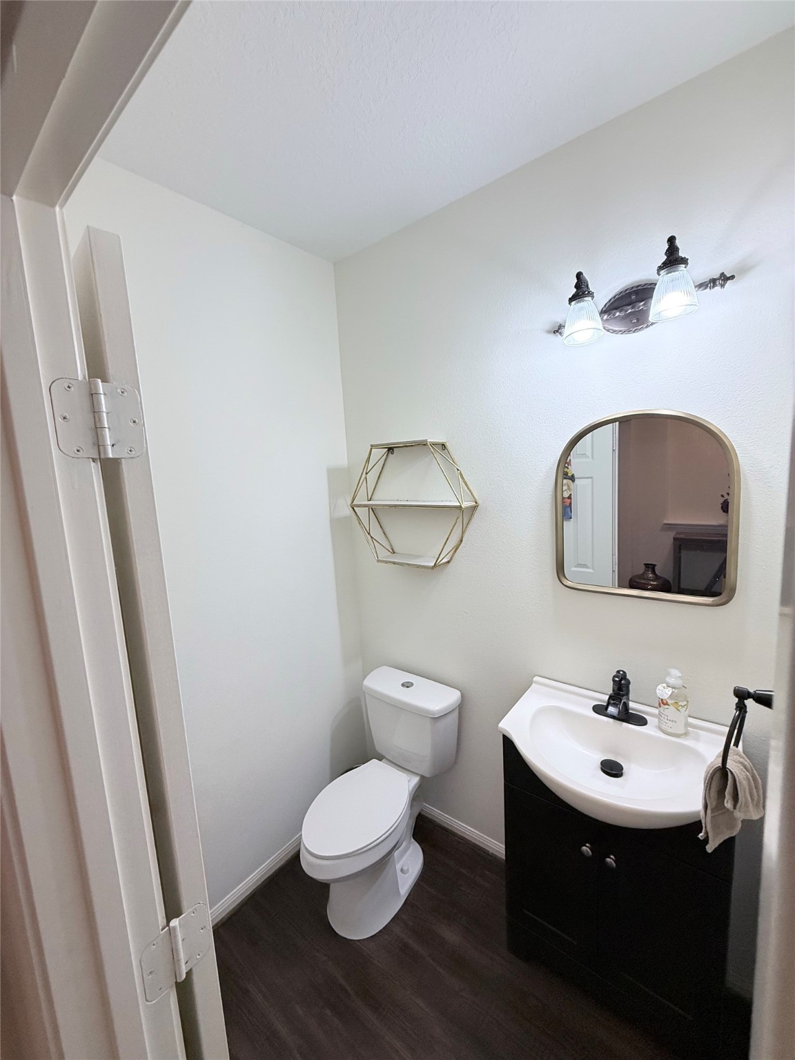 Humble Condo: 18406 South Roaring River Court