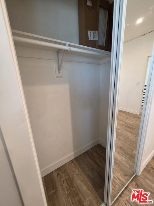 Los Angeles Condo: 2765 1/2 West 12th Street