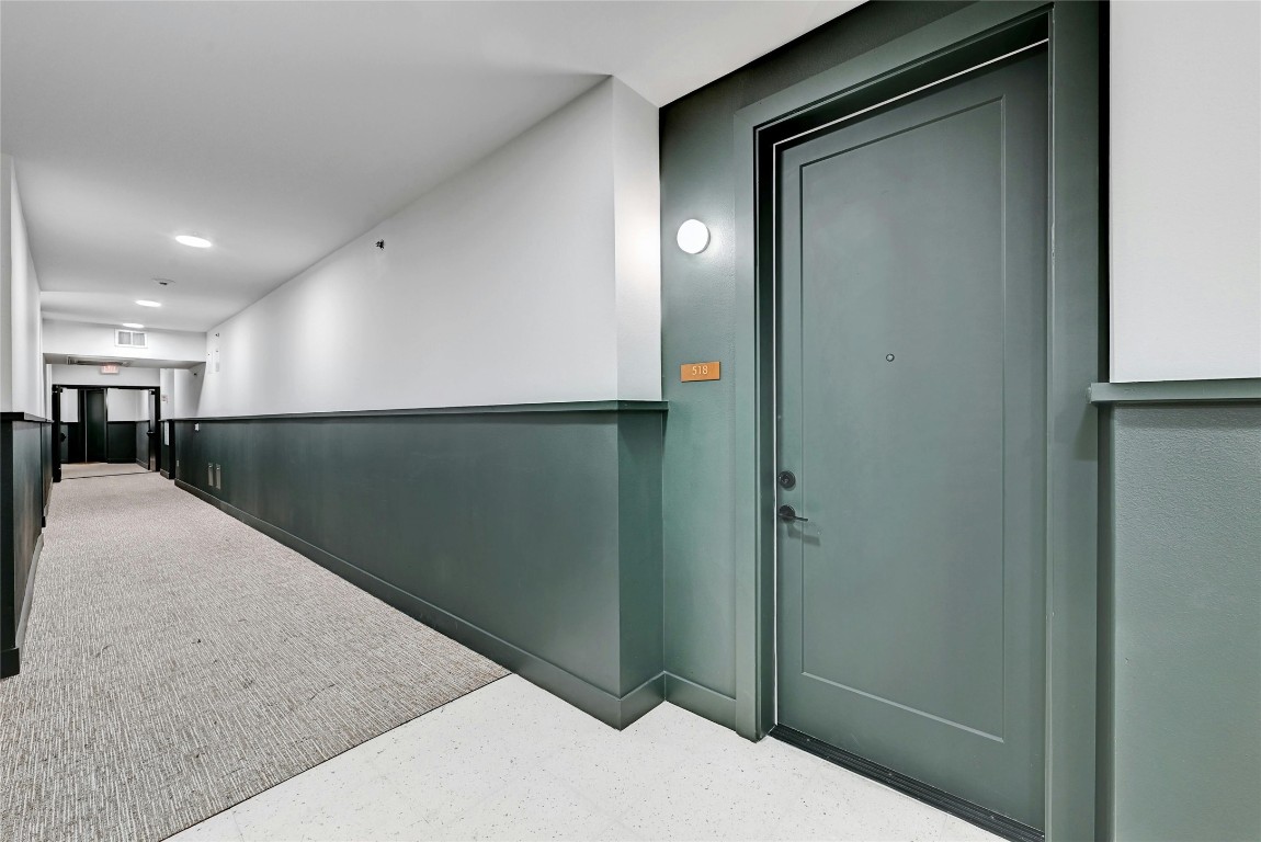 Austin Condo: 1701 Simond Avenue