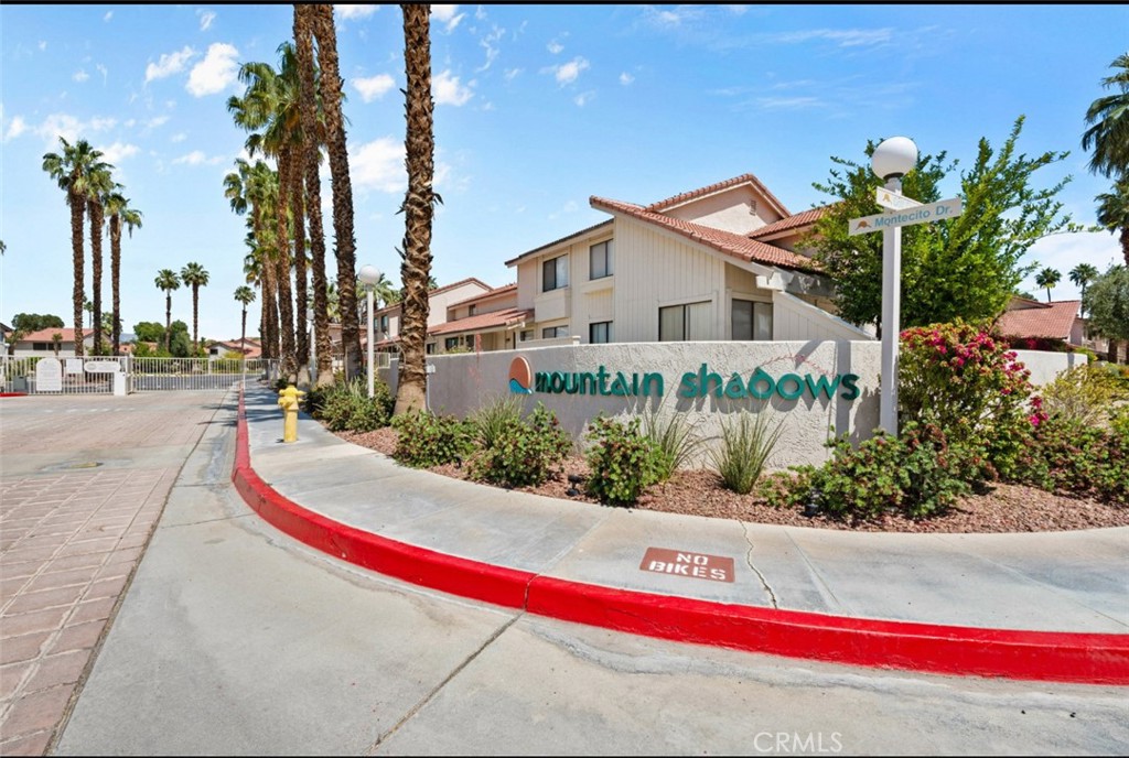 Palm Springs Condo: 6134 Arroyo Road