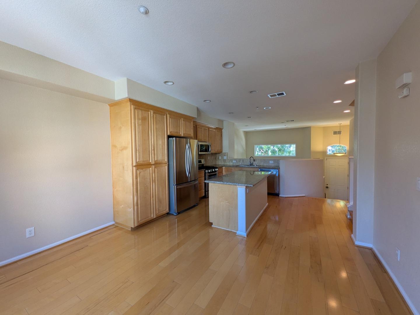 Santa Clara Condo: 4086 Crandall Circle