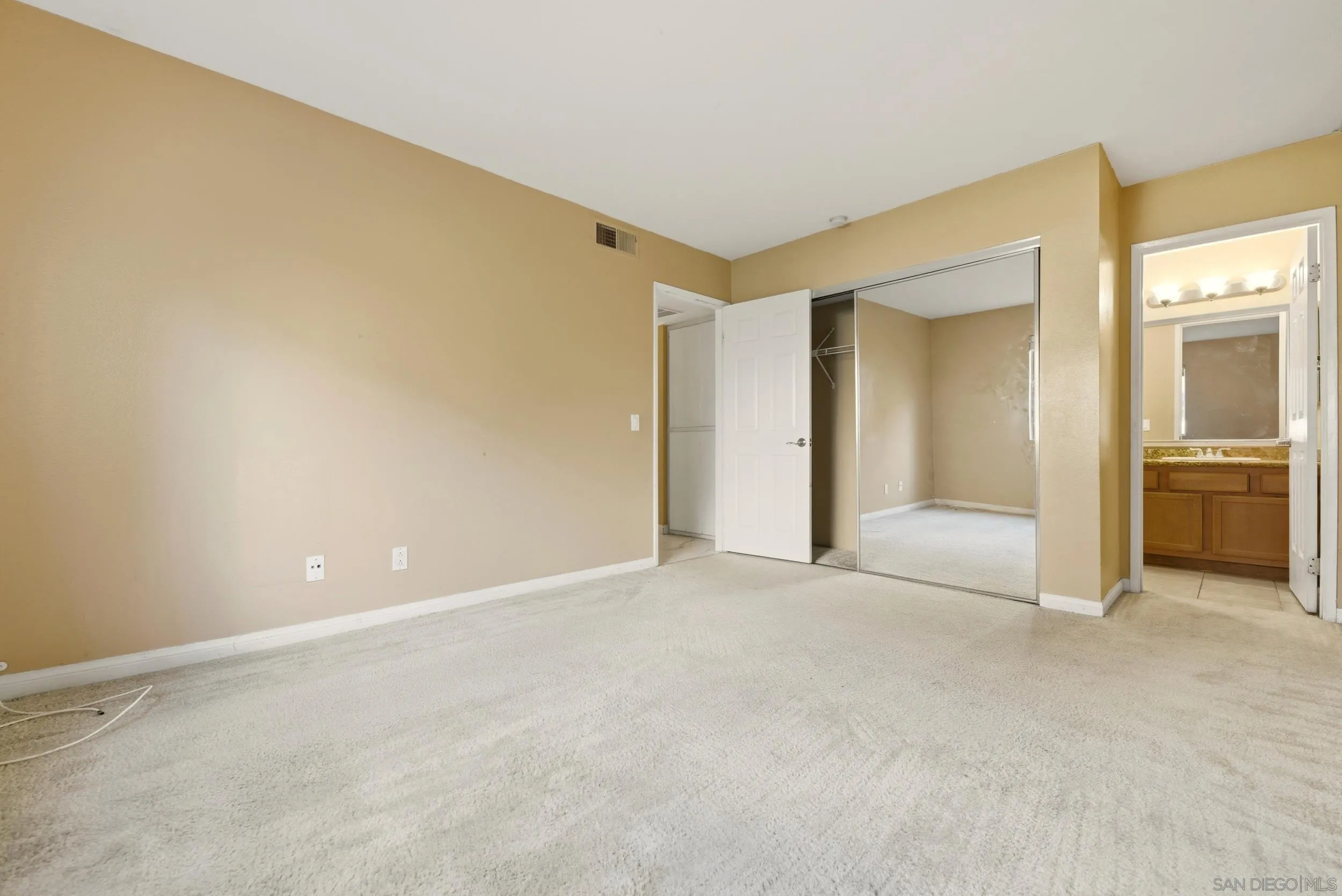 El Cajon Condo: 12190 Cuyamaca College Drive East