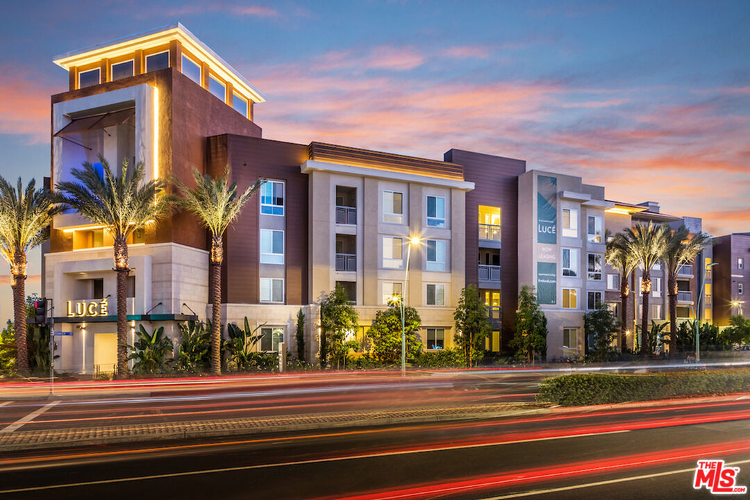 Huntington Beach Condo: 7290 Edinger Avenue