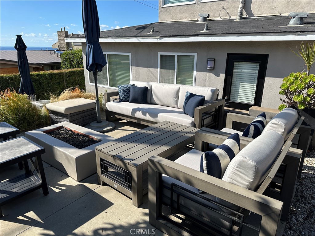 Laguna Beach Condo: 220 Grandview Street