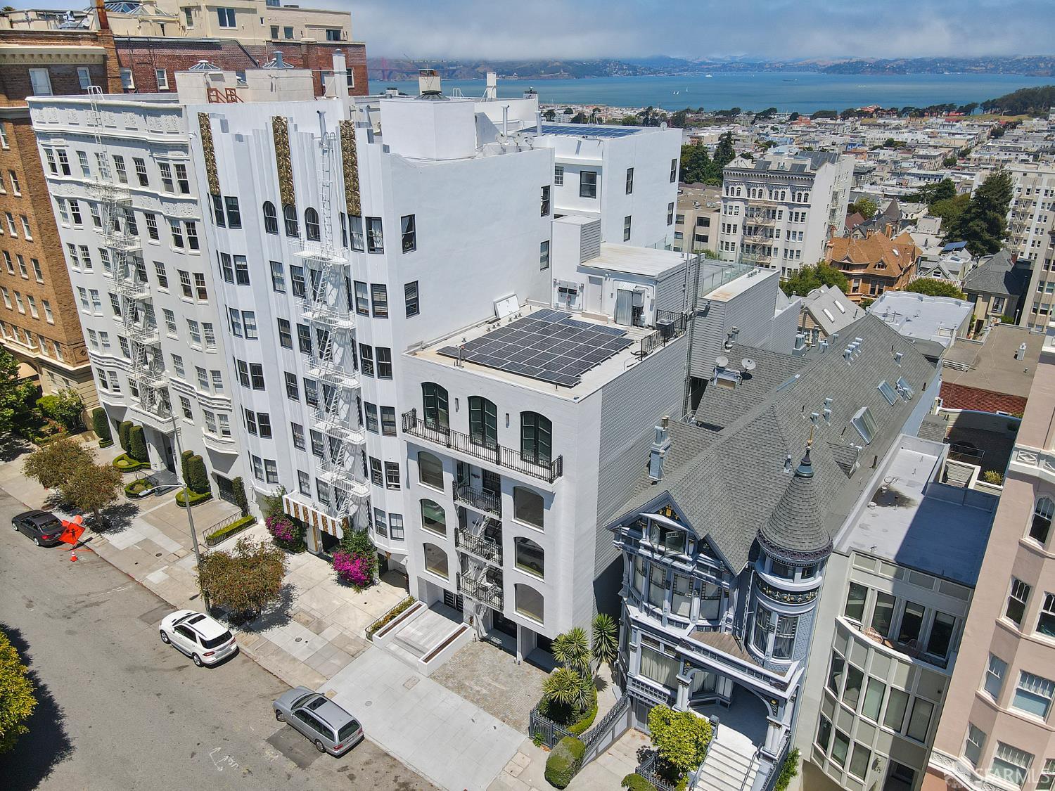 San Francisco Condo: 1856 Pacific Avenue