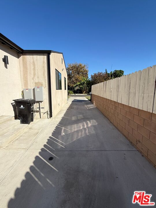 Reseda Condo: 7309 Yarmouth Avenue