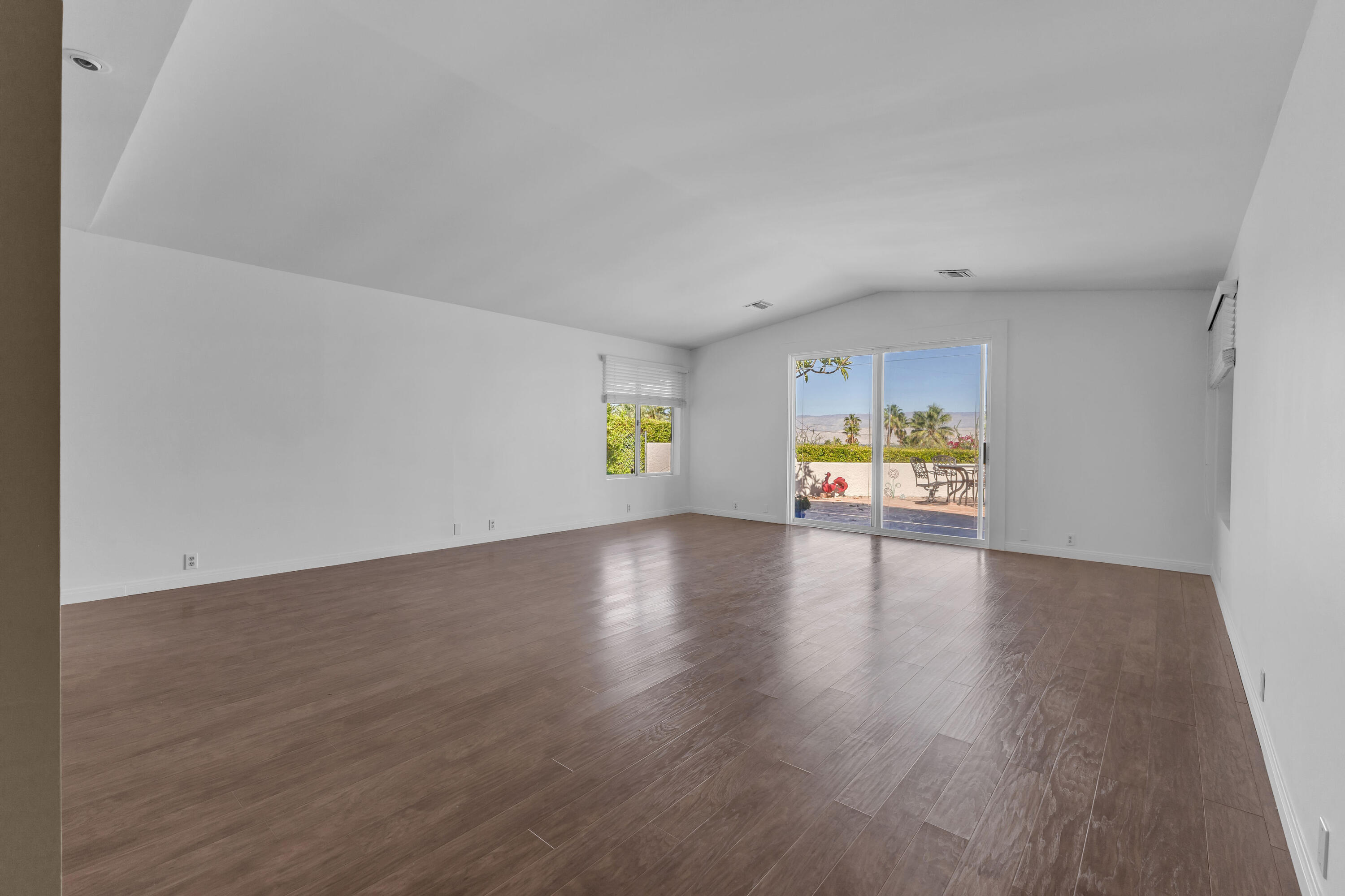 Cathedral City Condo: 39124 Channel Drive