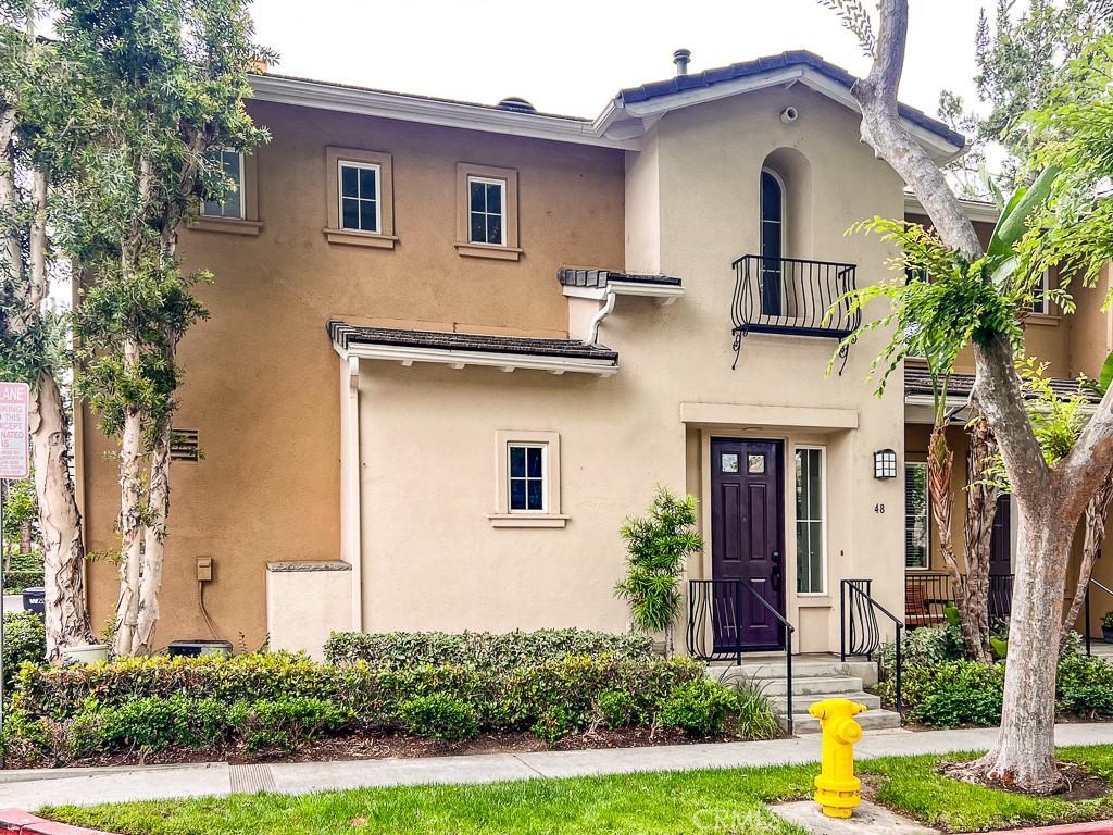 Irvine Condo: 48 Bolinas