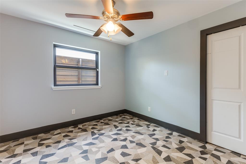 Mesquite Condo: 2124 Charles Drive