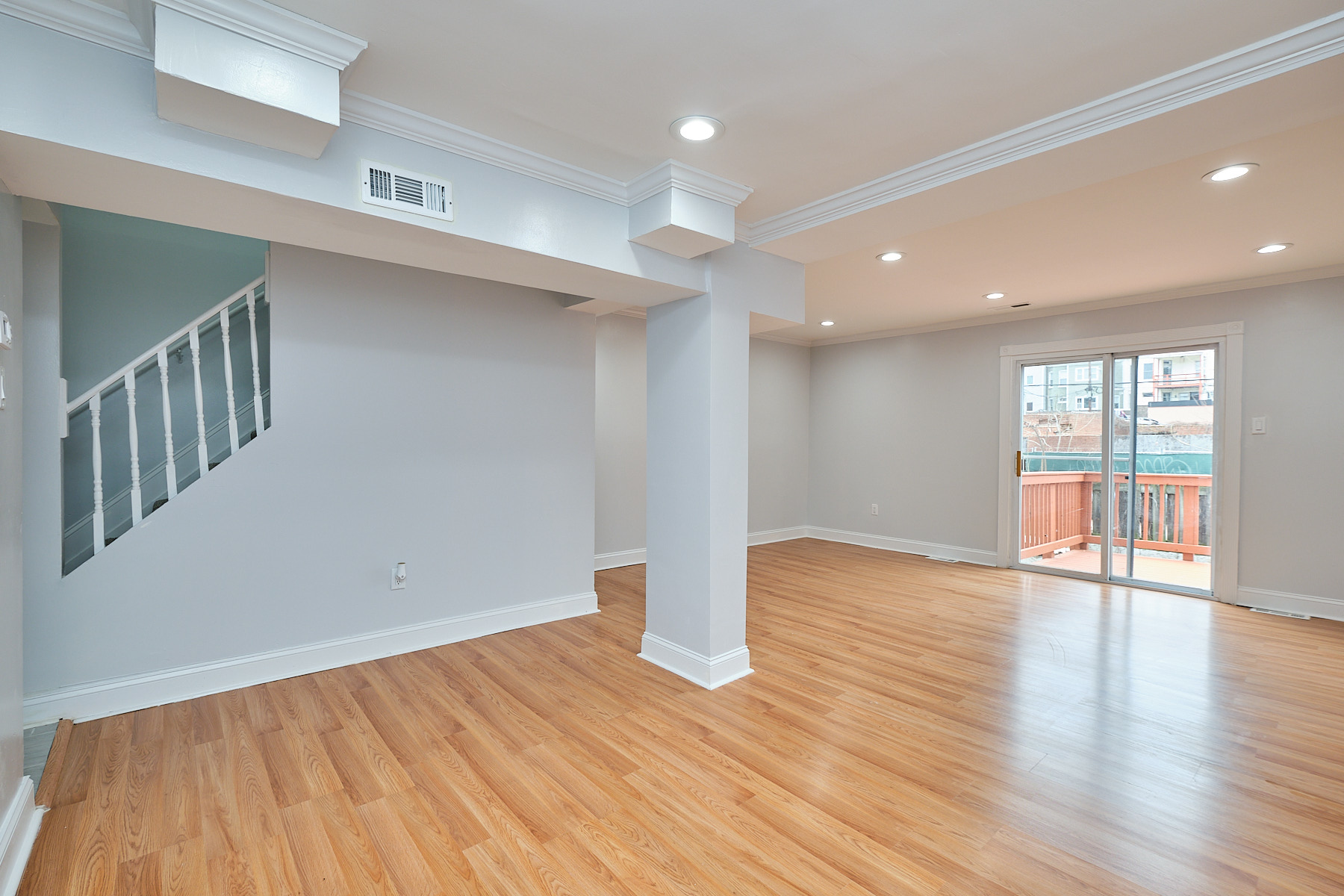 Washington House: 2616 Sherman Ave NW