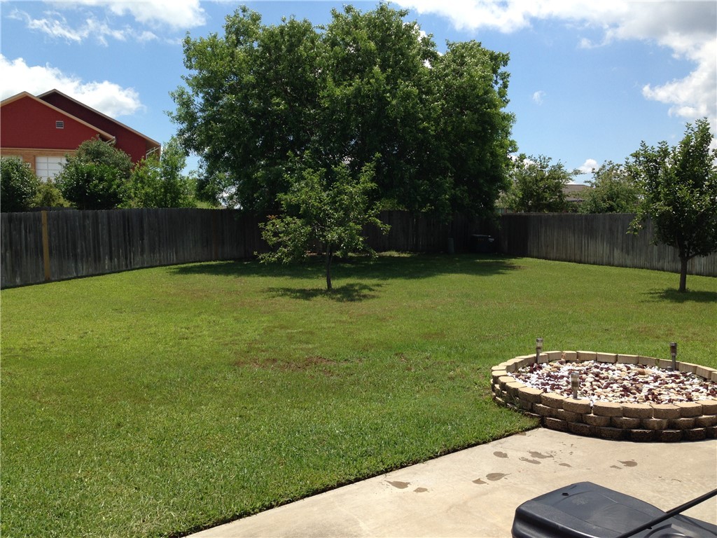 College Station Condo: 1200 Baywood Court