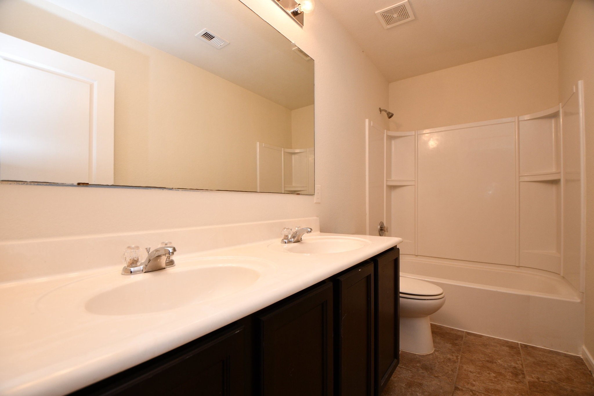 Richmond Condo: 20023 Linden Spruce Lane