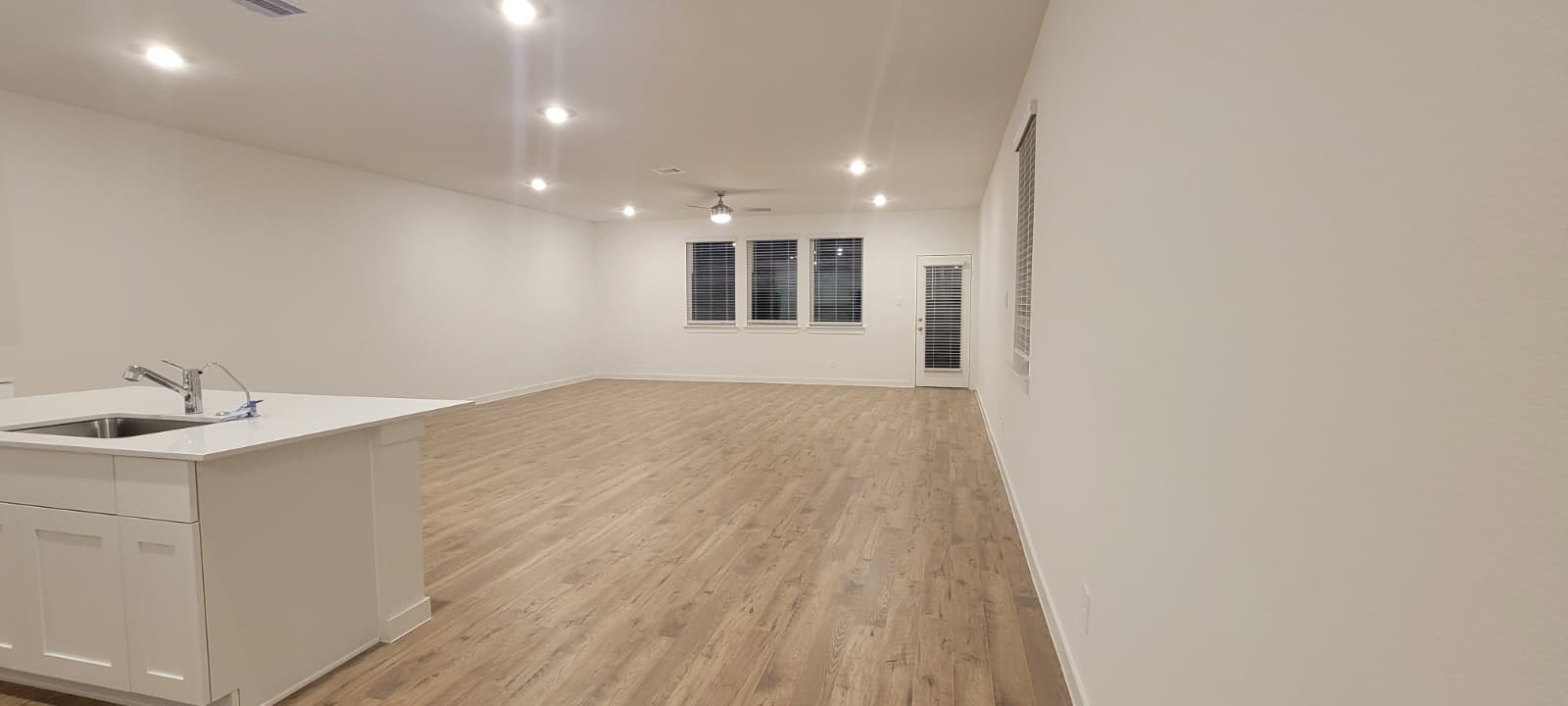 Katy Condo: 3566 Blue Mockingbird Street