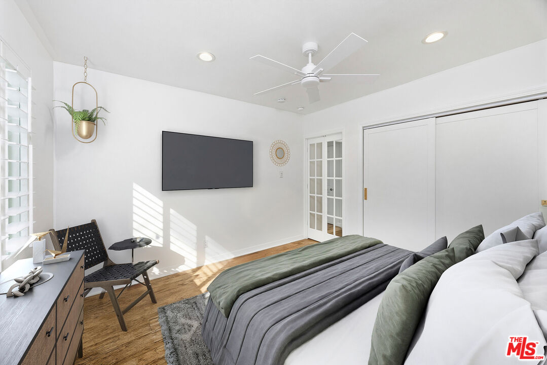 Santa Monica Condo: 948 20th Street