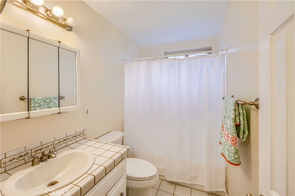 Huntington Beach Condo: 7941 Ronald Drive