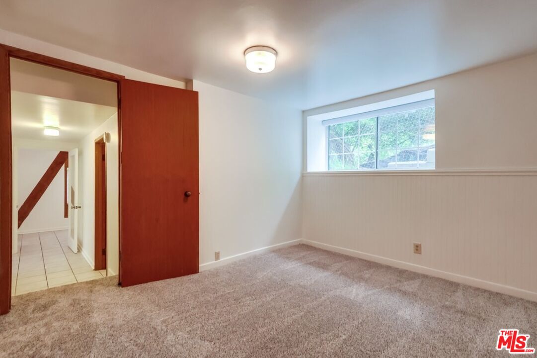 Los Angeles Condo: 1724 Golden Gate Avenue