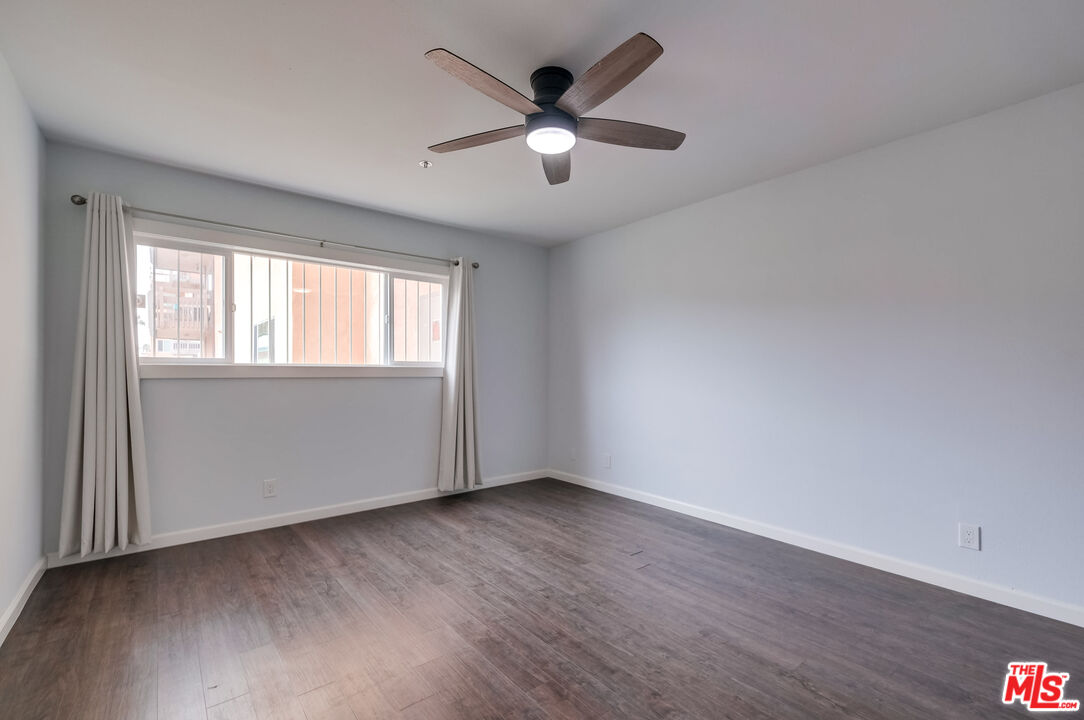 Redondo Beach Condo: 230 South Catalina Avenue