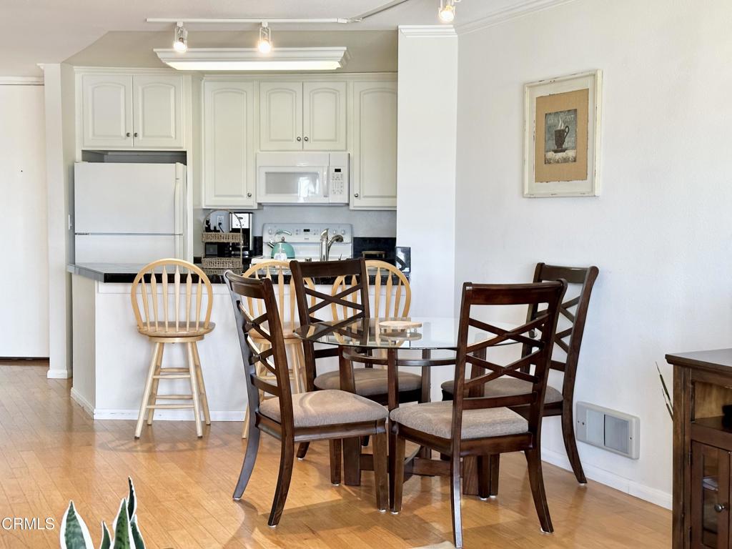 Oxnard Condo: 2901 Peninsula Road