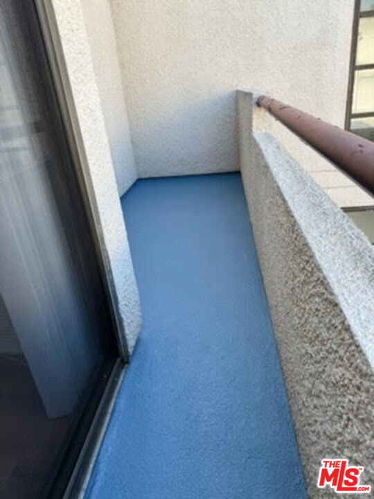 Los Angeles Condo: 435 South Virgil Avenue