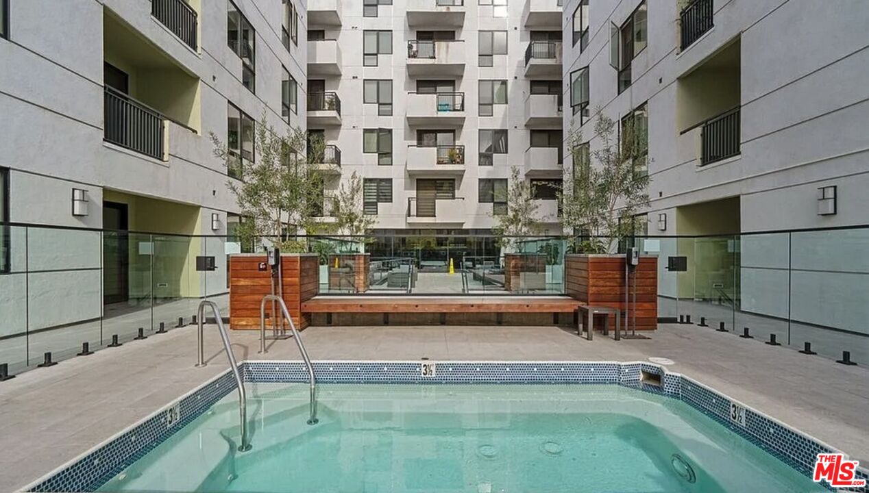 Los Angeles Condo: 1234 Wilshire Boulevard