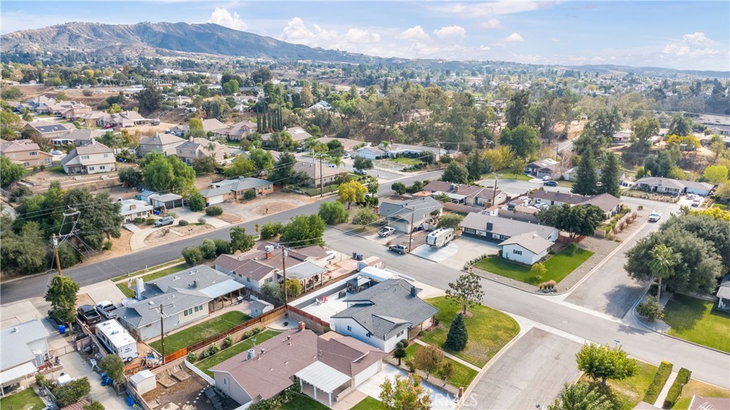 Yucaipa Condo: 12951 Cascade Street