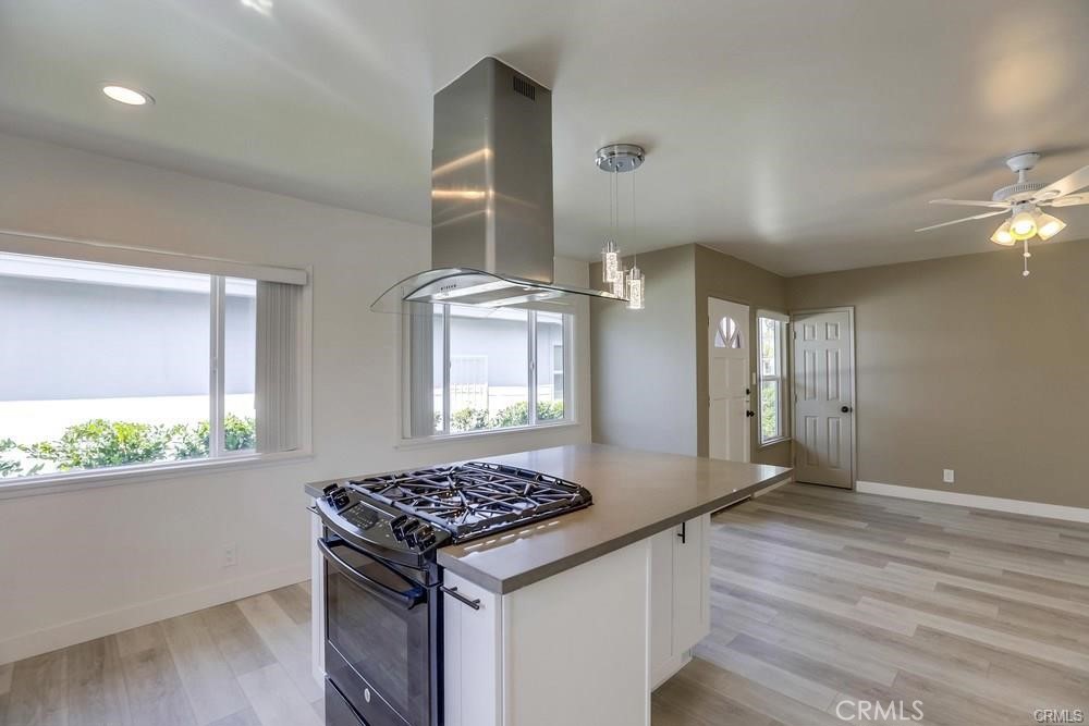 Downey Condo: 8716 Buckles Street