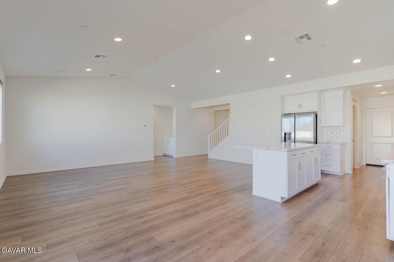 Lancaster Condo: 7011 Kristina Court