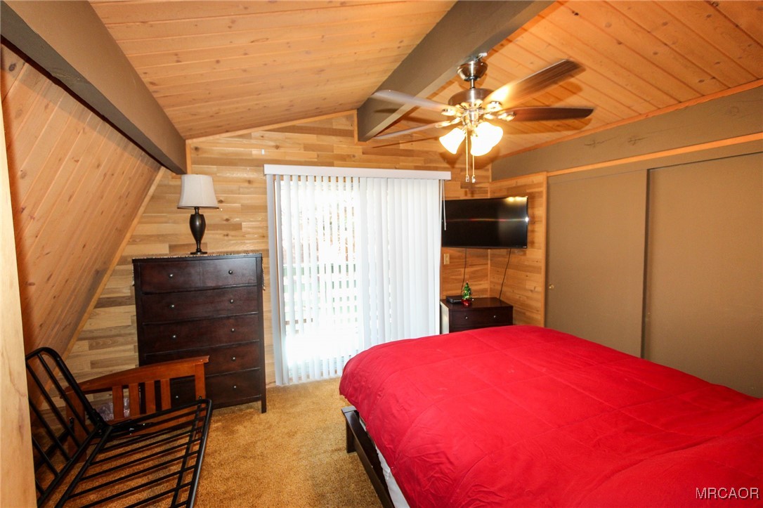 Sugarloaf Condo: 692 San Bernardino Avenue