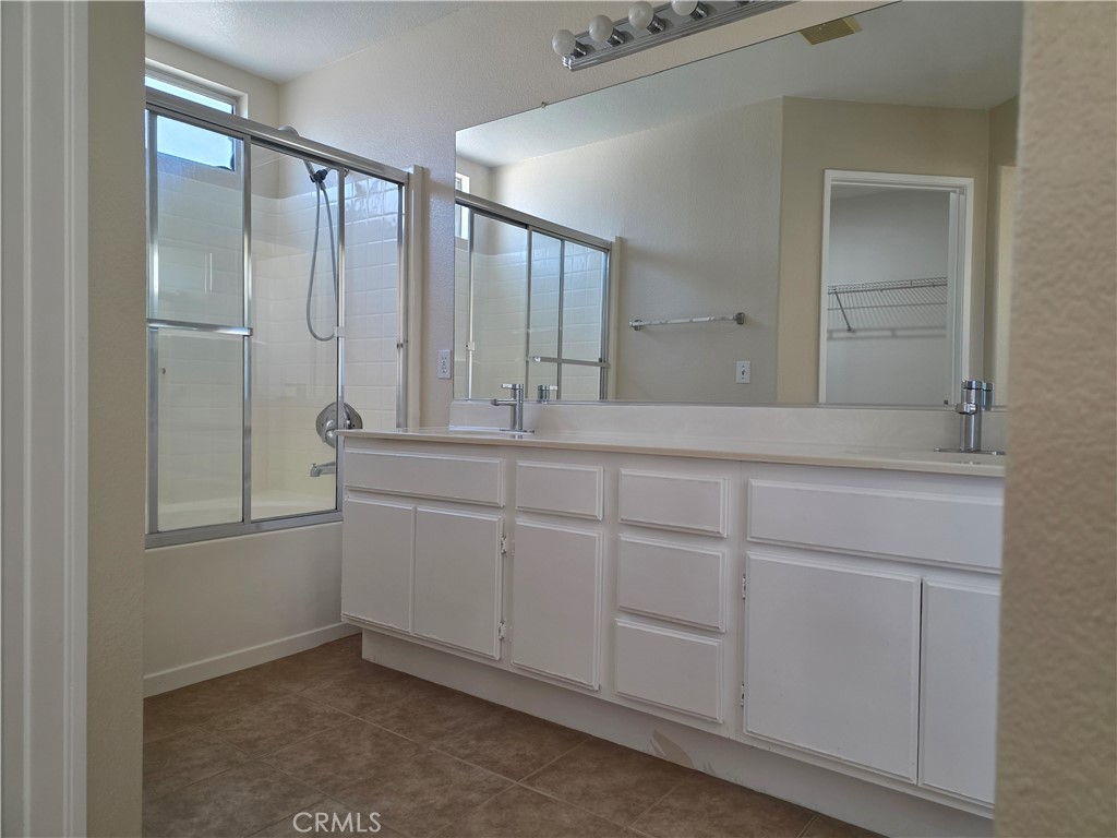 Corona Condo: 1025 Viewpointe Lane