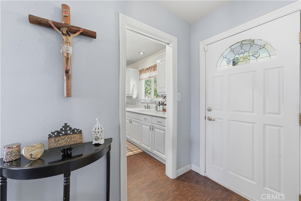 Upland Condo: 855 North 3rd Place