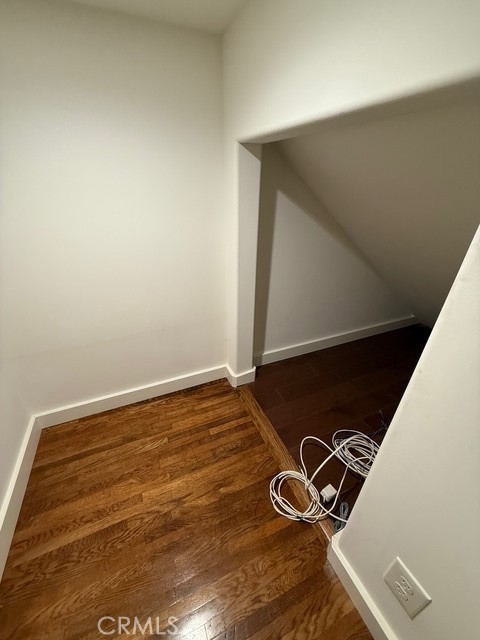 Long Beach Condo: 181 Corona Avenue