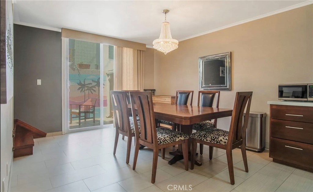 Santa Monica Condo: 3121 Colorado Avenue