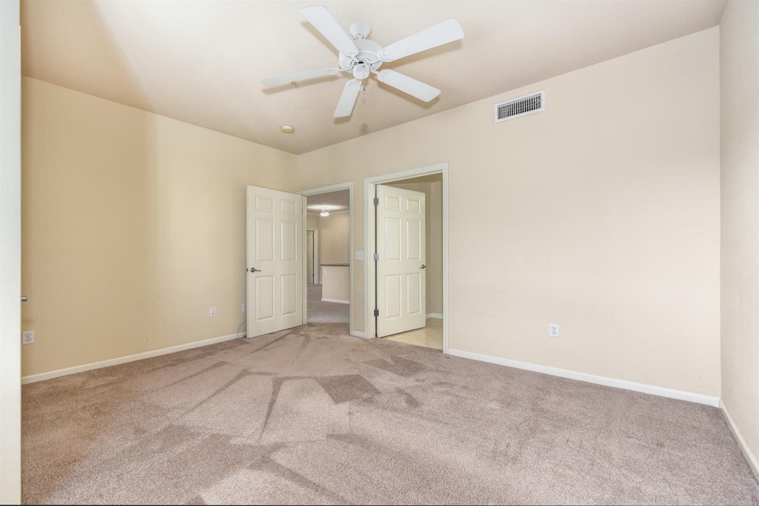 Roseville Condo: 501 Gibson Drive