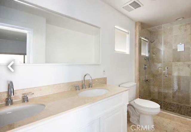 Los Angeles Condo: 3763 Sawtelle Boulevard