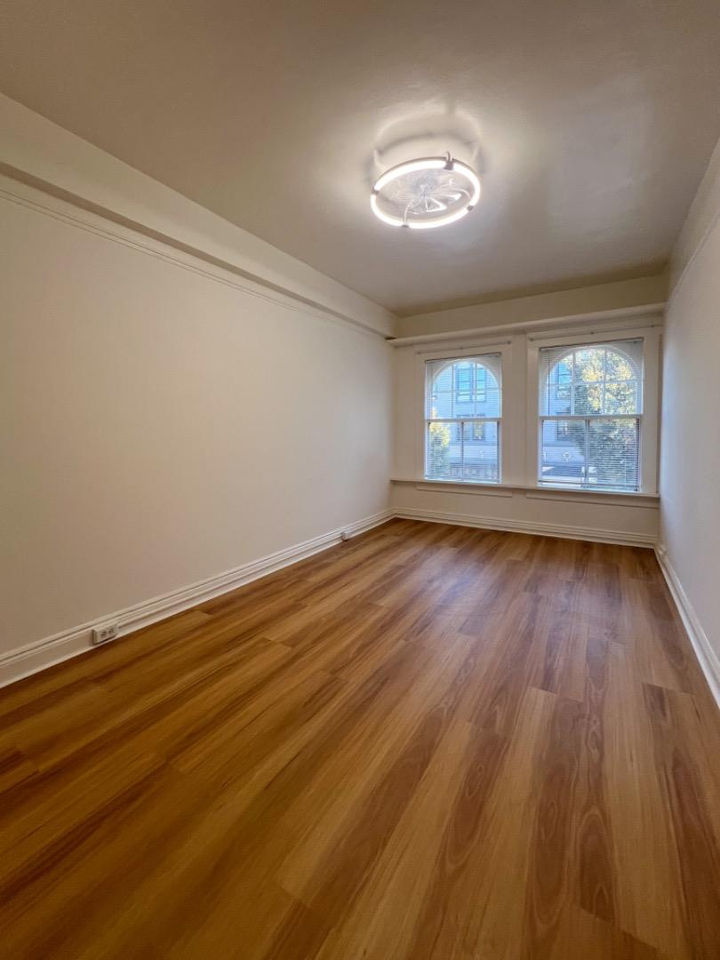 Burlingame Condo: 1206 Burlingame Avenue