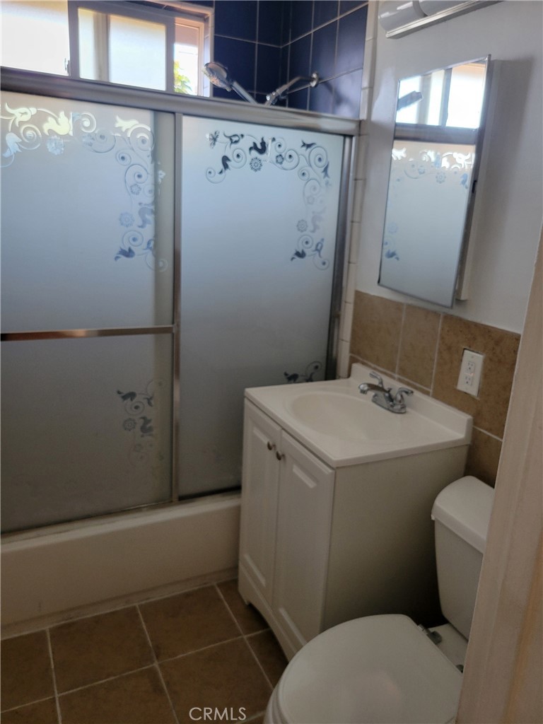 Hawthorne Condo: 3534 139th Street