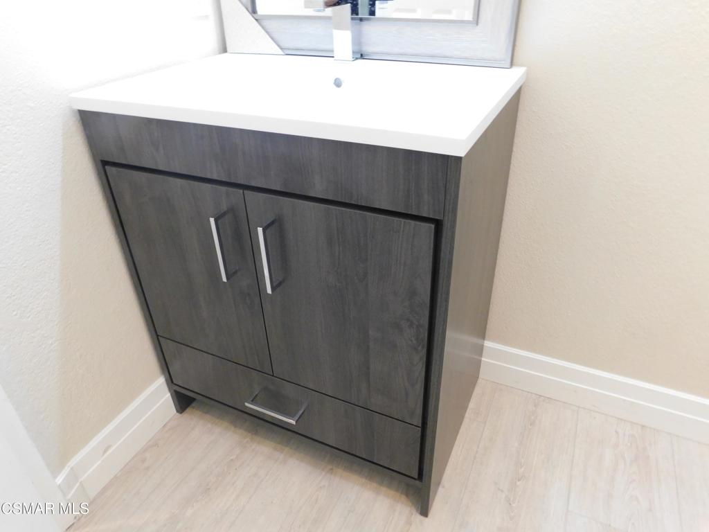 Thousand Oaks Condo: 116 Maegan Place