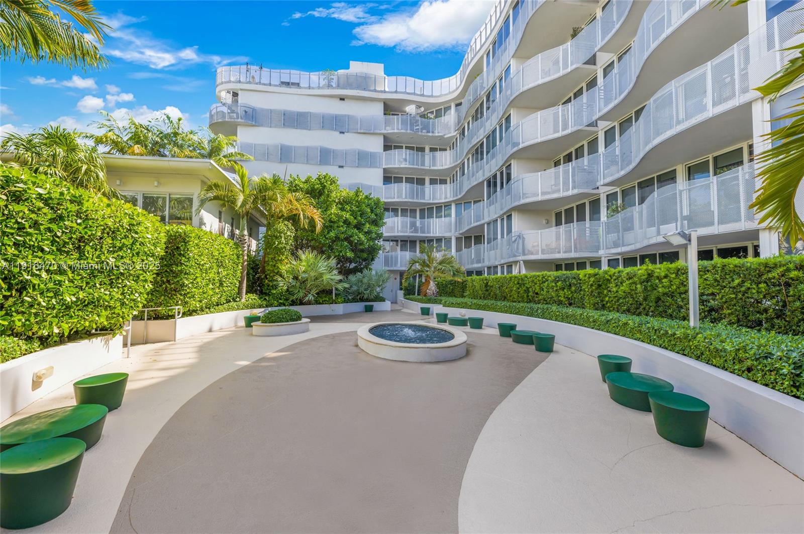 Miami Beach Condo: 435 21st Street