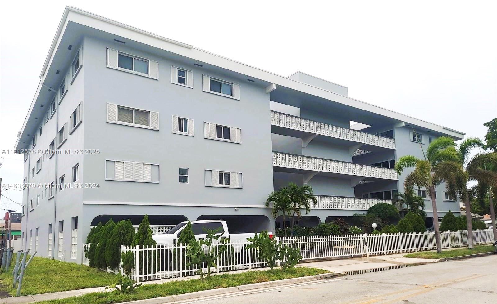 Hollywood Condo: 1818 Rodman Street