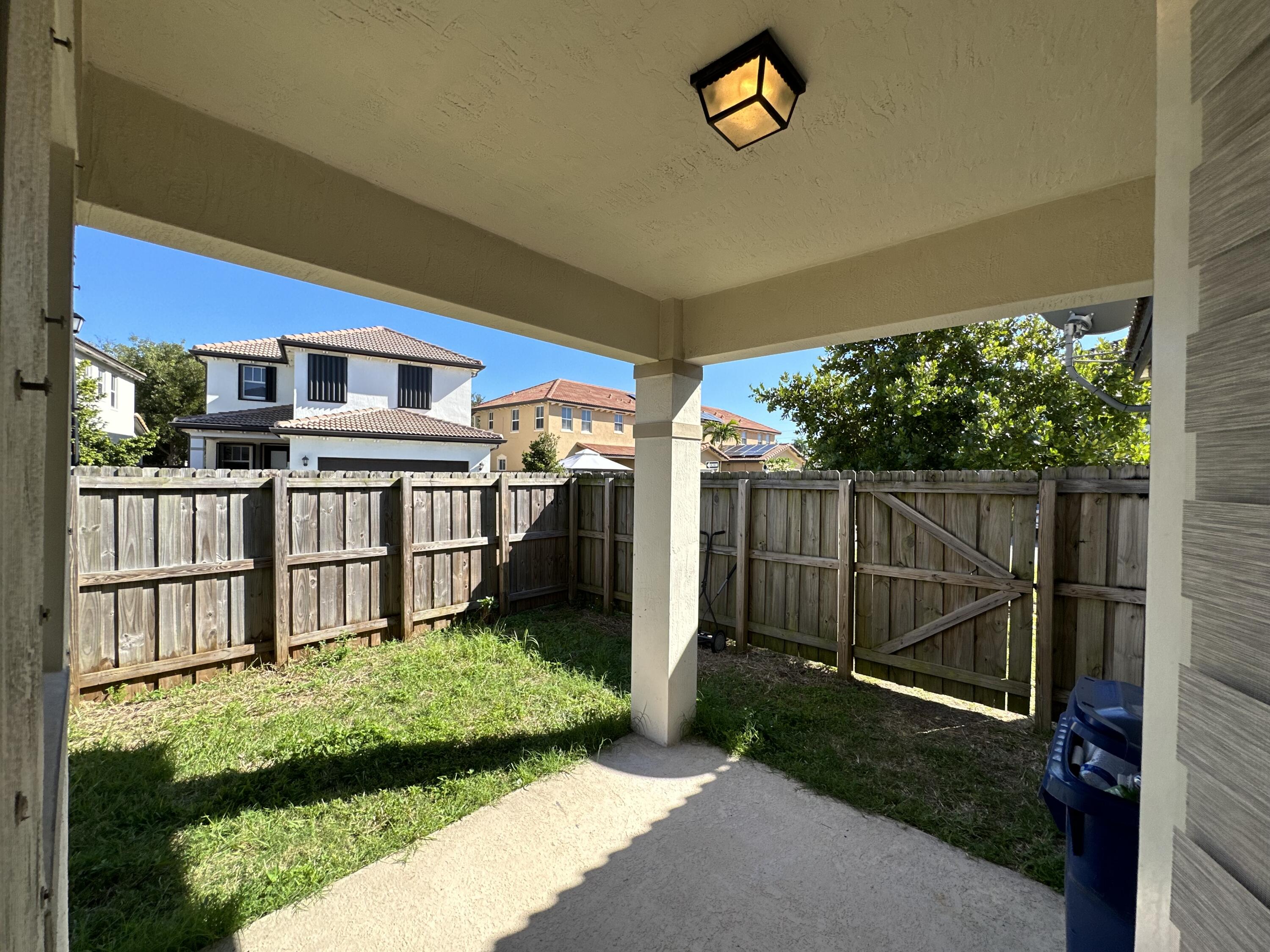 Homestead Condo: 11608 Southwest 246 Terrace