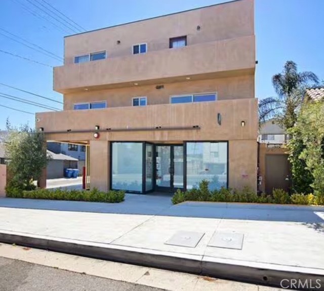 Los Angeles Condo: 3761 Sawtelle Boulevard