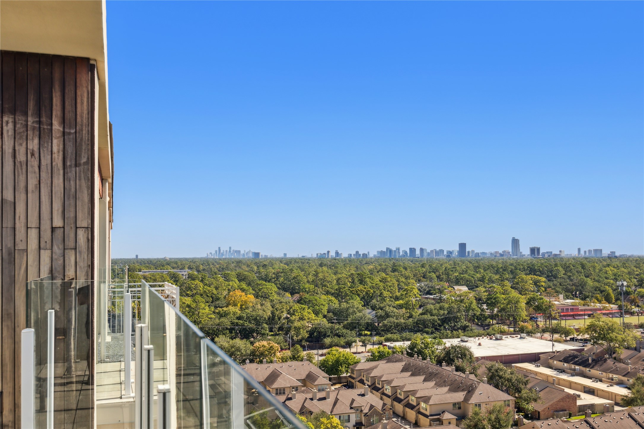 Houston Condo: 9870 Gaylord Drive