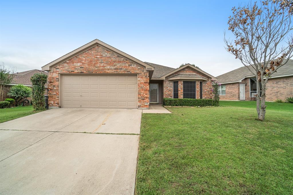 Fort Worth Condo: 2808 Wakecrest Drive
