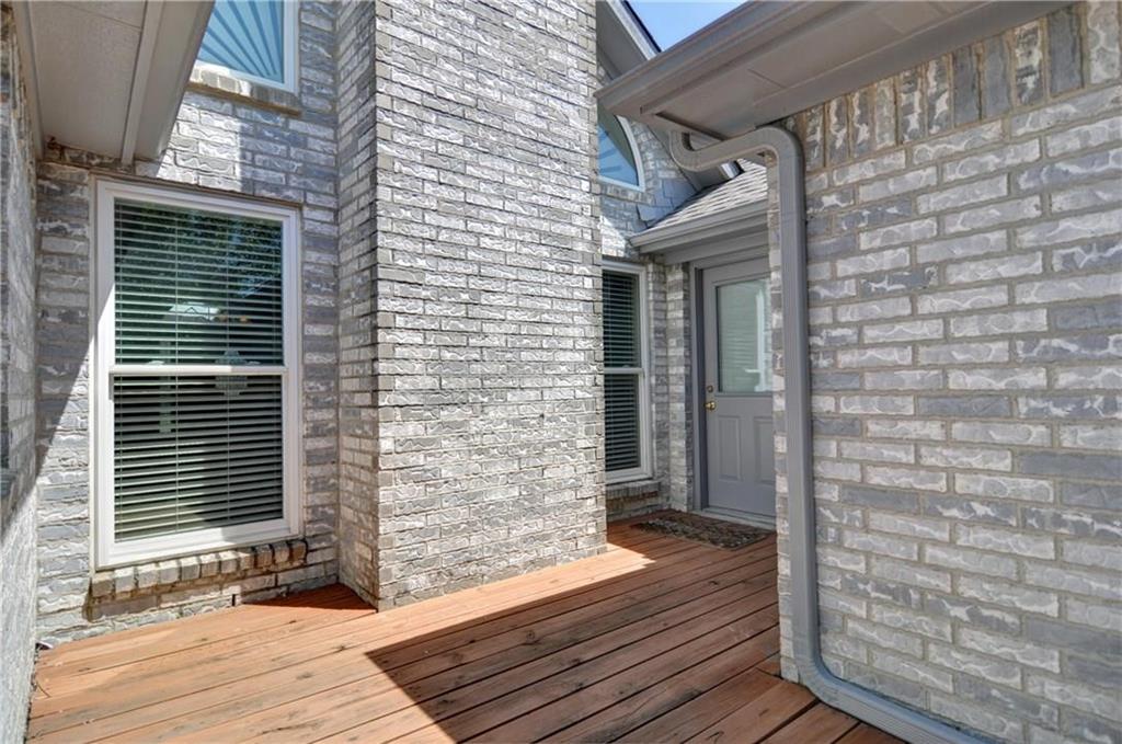 Rowlett Condo: 6102 Tacoma Street