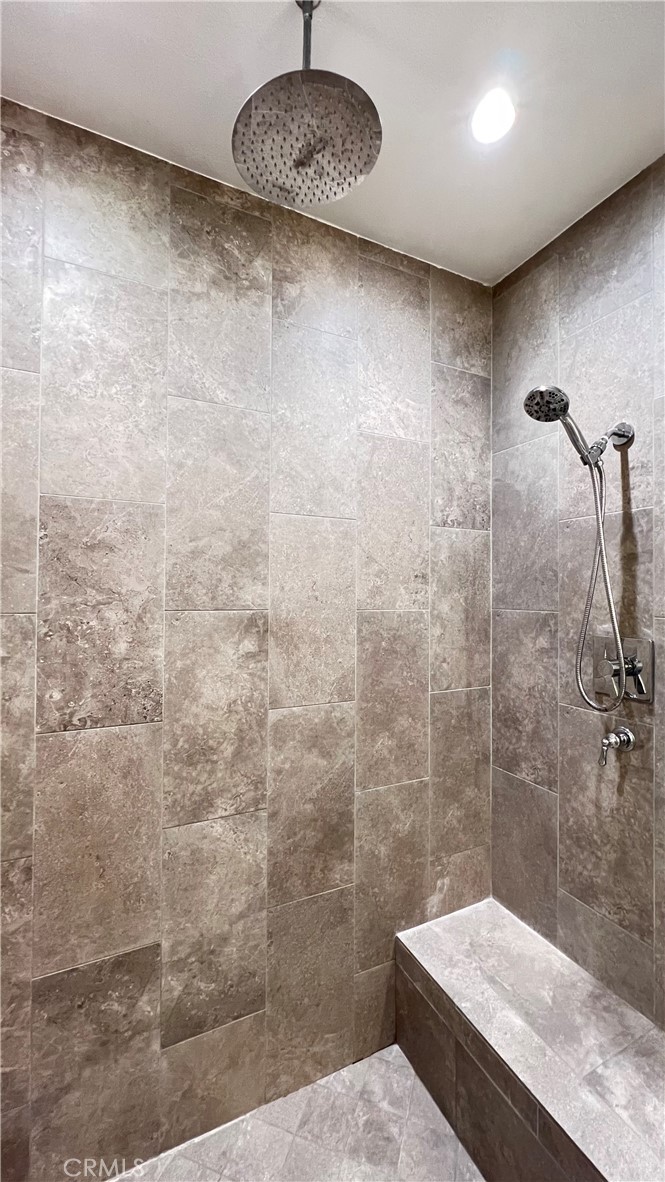 Granada Hills Condo: 17858 Sidwell Street